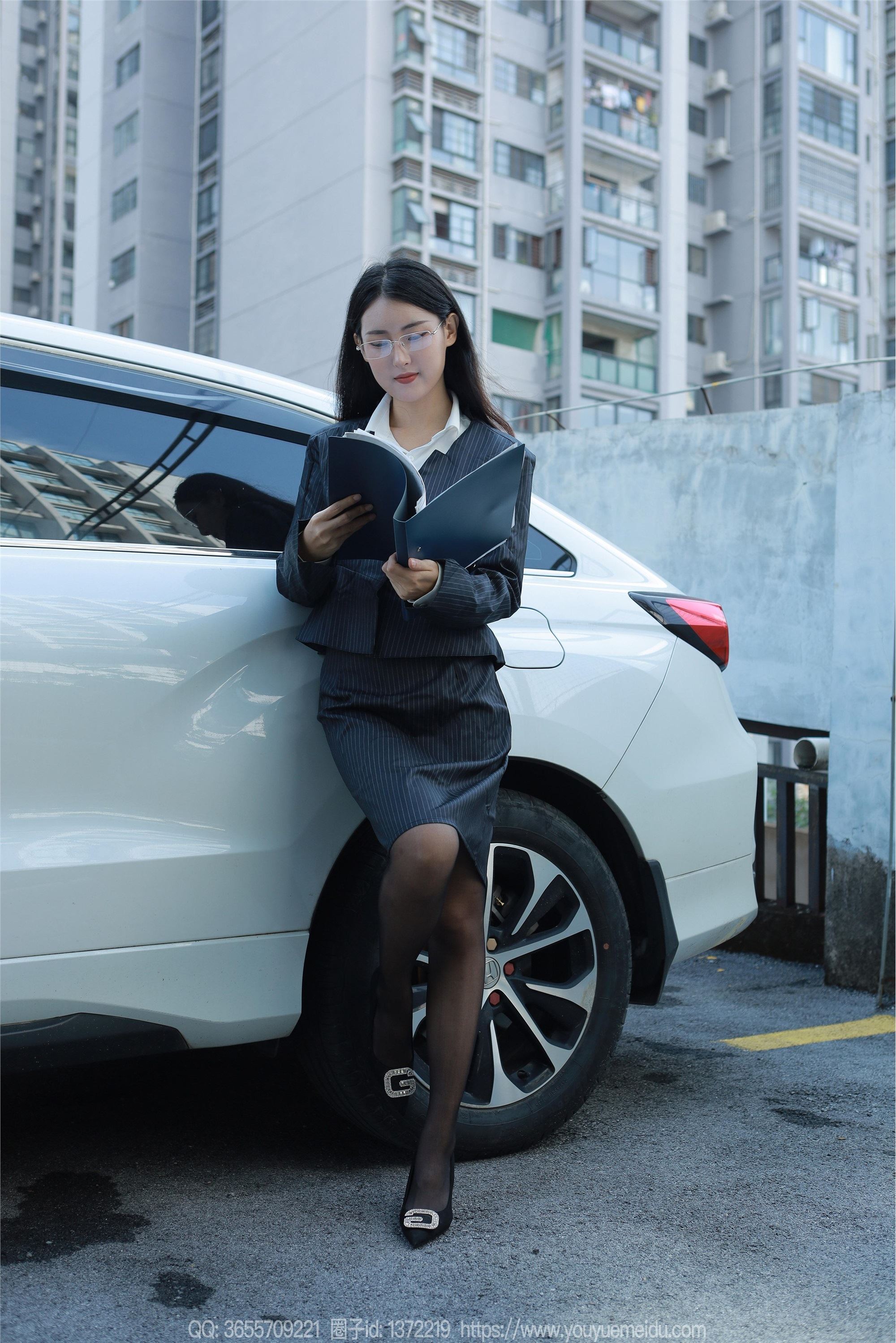 IESS异思趣向  2023.11.03 丝享家 1576 小宝《懂事早到女人》